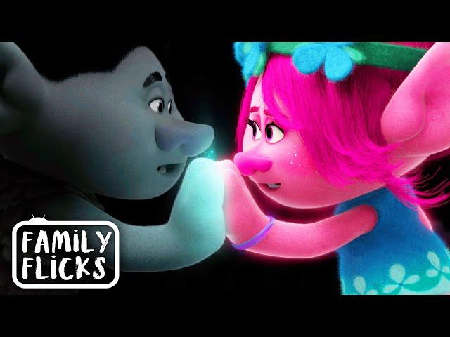 Princess Poppy and Branch Sing 'True Colours' | Trolls (2016) | Family Flicks