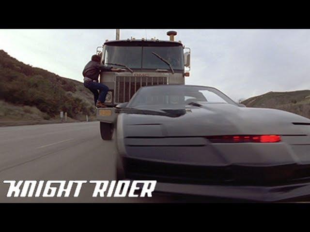 Michael und K.I.T.T vereiteln einen Überfall | Knight Rider Deutschland