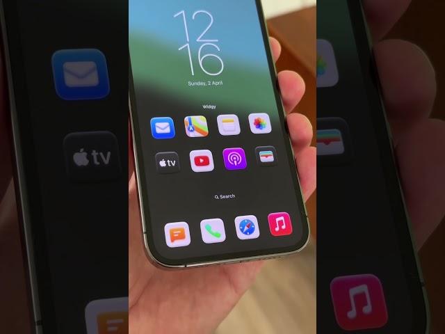 iPhone Wallpaper That Hides HomeScreen Dock in iOS