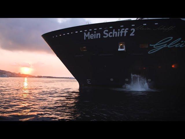 Mein Schiff 2: Kapitän Thomas Roth zeigt Ankern & Tendern vor Cannes I Mein Schiff