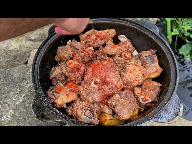 GENTLE LAMB COOKED IN KAZAN. PORA POEST.