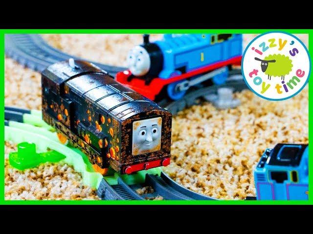 THOMAS TRACKMASTER AND TAKE-N-PLAY ADVENTURES!