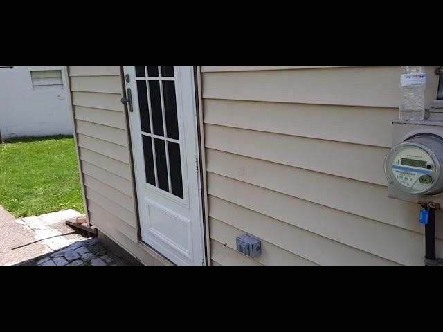 Was off today so put in a new (used) screen door.