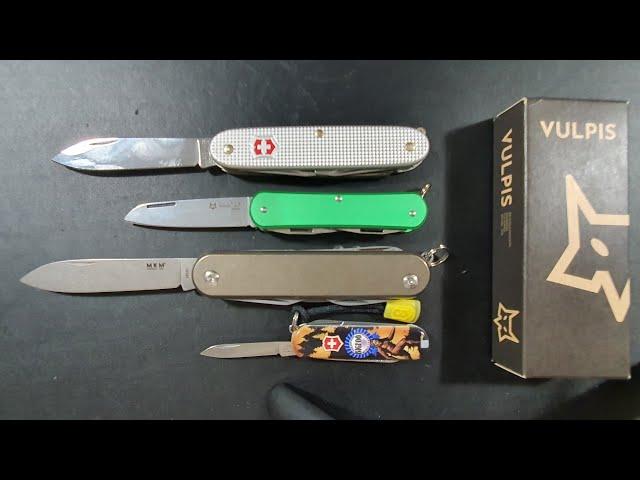 Fox Knives VULPIS (FX-VP130-F4 OD) im Größenvergleich (N690Co/Alu Green)