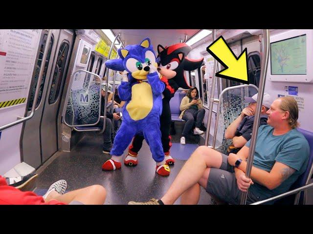 SONIC VS SHADOW IN A TRAIN!!! (Final Battle)