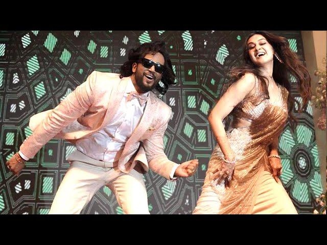 Aishwarya Arjun & Umapathy Dance At Marriage Reception | Arjun Daughter Wedding Reception Video