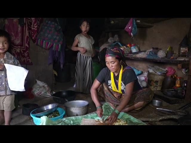 Organic village life || Cooking greens and potato vegetables in the village