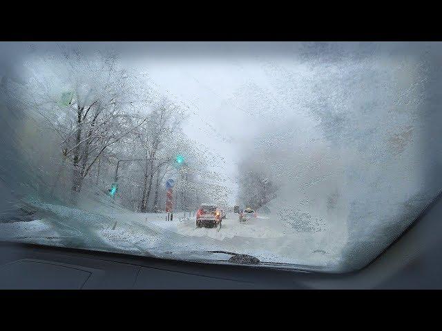 Russia 2018: Snowfall of the century in Moscow. Real situation on snowy roads