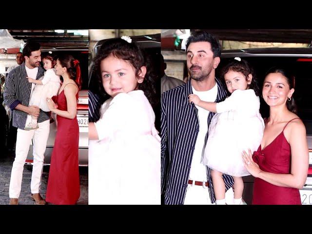 Raha Kapoor New Video With Parents Ranbir Kapoor And Alia Bhatt At Kapoor's Christmas Lunch 2024