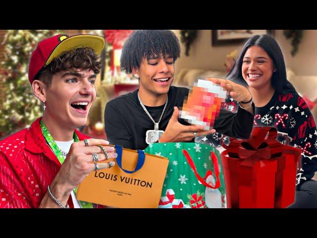 MASSIVE CHRISTMAS GIFTS UNBOXING!! *Reactions & Surprises* | Vlogmas Day 17