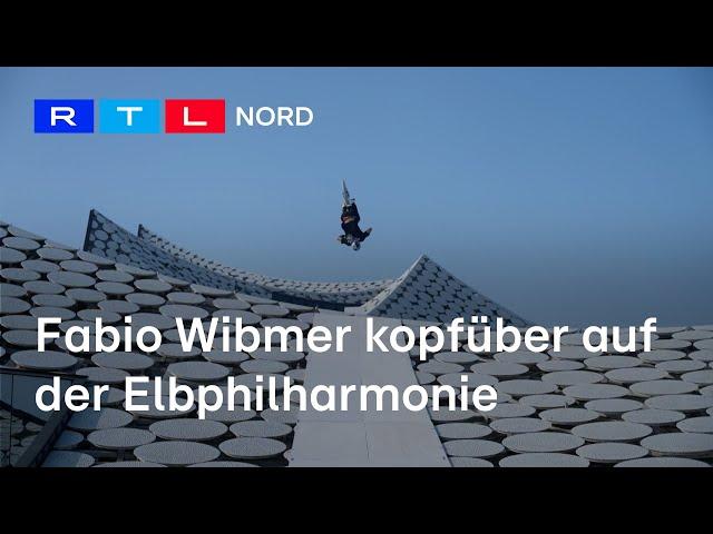 Freeride-Star Fabio Wibmer: Mit dem Bike auf dem Dach der Elbphilharmonie