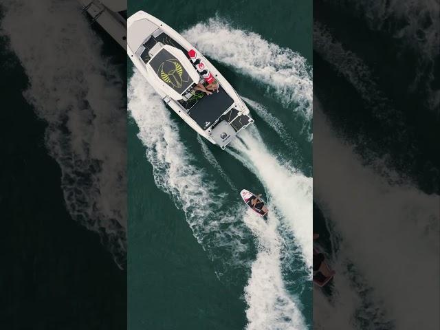 Scarab 235 Open WAKE Edition