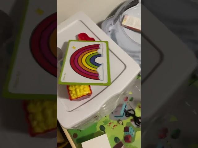 Making rainbow fidget pack 