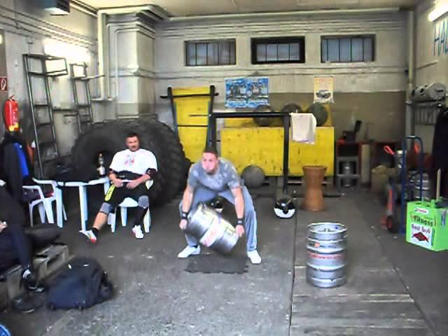 christoph moser 60kg bierfass