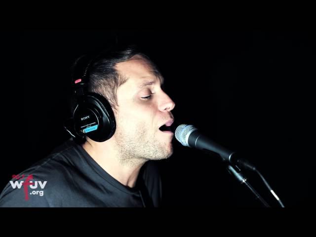 HEALTH - "Dark Enough" (Live at WFUV)