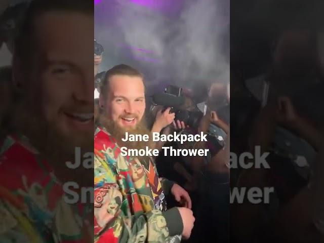 #smokethrower #cannabis #maker #redman #420 Redman’s Jane Smoke Thrower @The Dab Roast party.