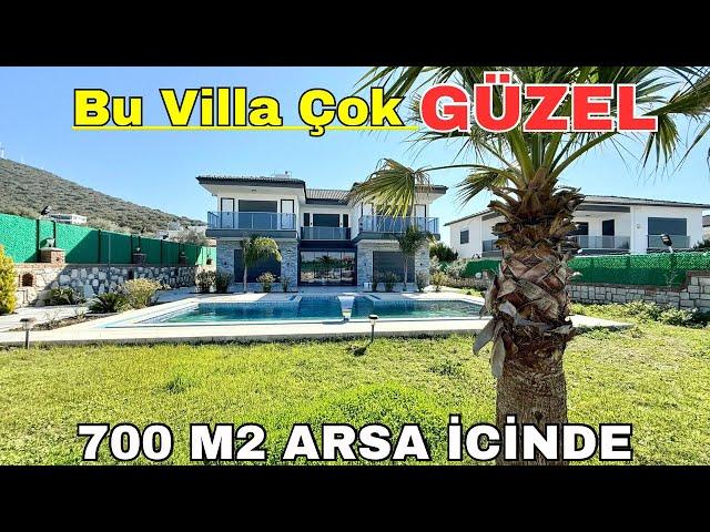 Saray Gibi Villa Yeşiltepede 700 m2 İçinde Lüks Villa Turu E-993