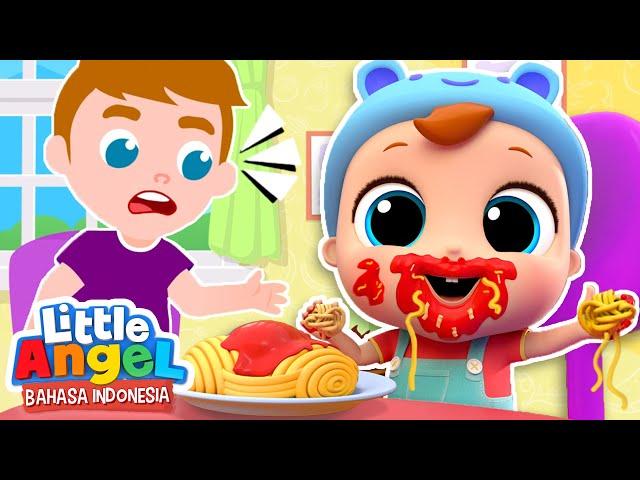 Lihat, Aku Bisa Makan Sendiri! | Kartun Anak | Little Angel Bahasa Indonesia