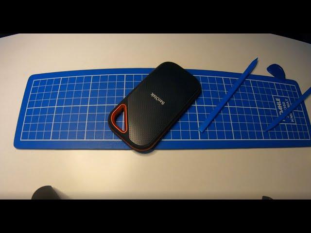 Sandisk Extreme Pro Portable SSD 2TB Take apart Time laps