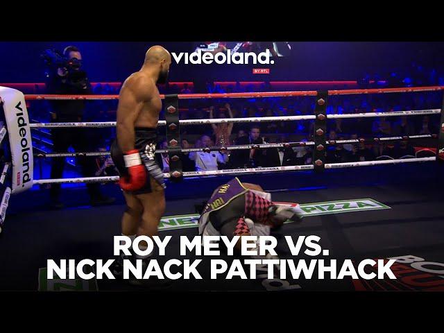 Roy Meyer deelt rake klappen uit aan Nick Nack Pattiwack bij Boxing Influencers | Boxing Influencers