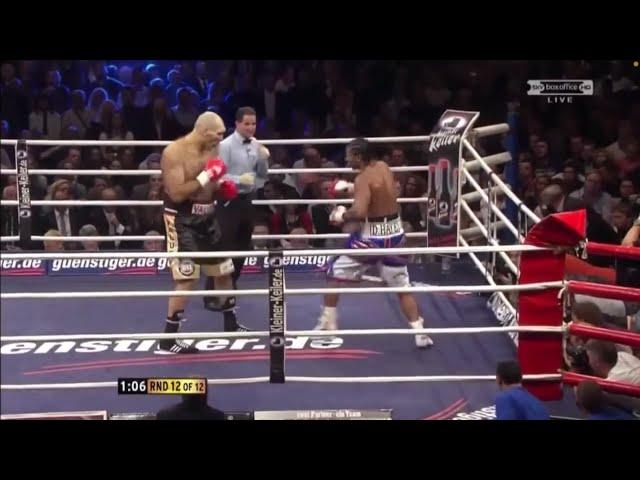 David Haye rocks Nikolai Valuev