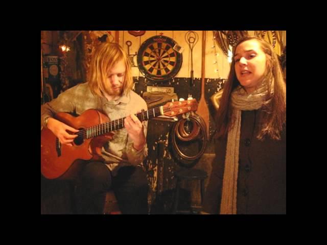 Josienne Clarke & Ben Walker - Hares on the Mountain - Songs From The Shed Session