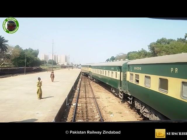 9UP Allama Iqbal Express with AC Standard coach and new Rake is coming to Place on Platform #02
