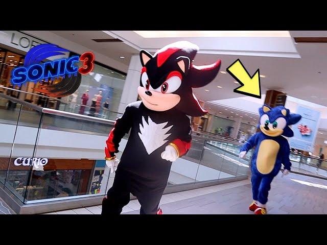 SONIC VS SHADOW IN A MALL!!! (Kicked Out)