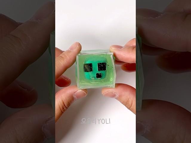 DIY Minecraft Slime 🟩 Squishy with nano tape #shorts