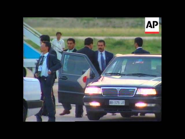 Italy - Clinton And Muryama Depart From G-7 Summit