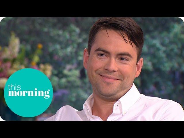 Corrie's Bruno Langley Talks Todd Grimshaw And His Talented Sisters | This Morning