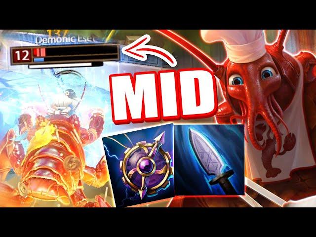 I Played the WORST Mid Laner in SMITE... And Went Crazy