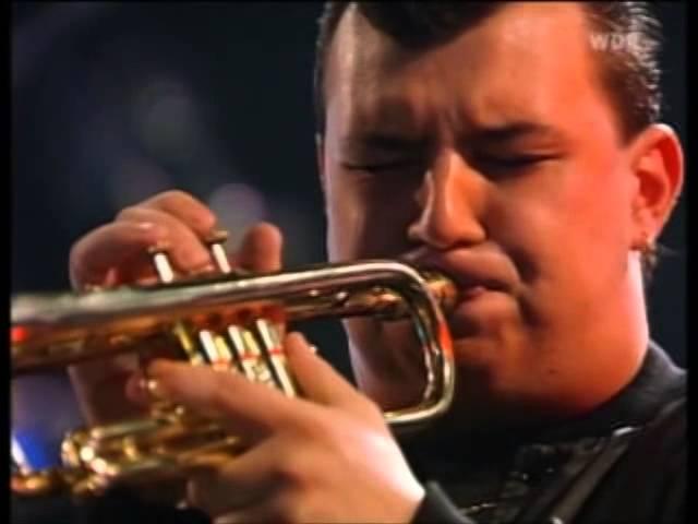 Carl Fischer soloing with the Maynard Ferguson Big Bop Nouveau Band