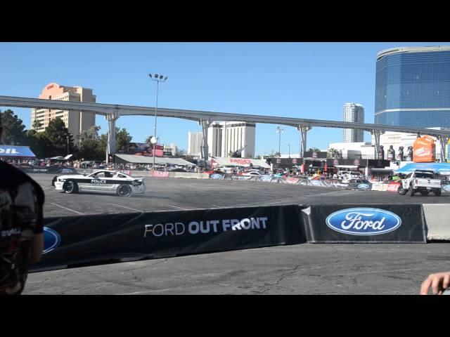 Ford Raptor chased by Police Car SEMA 2019