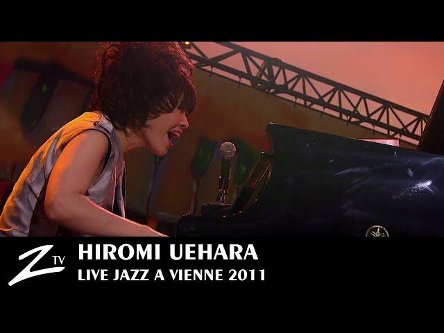 Hiromi Uehara - The Trio Project - Dancando no Paraiso - Jazz à Vienne 2011 - LIVE HD