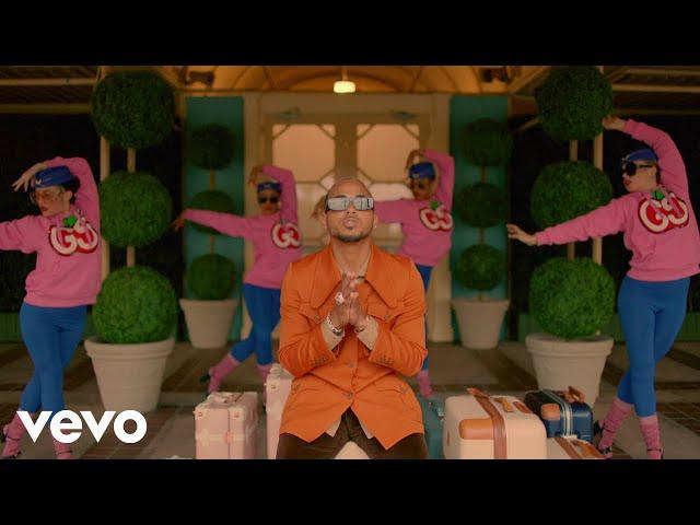 Black Eyed Peas, Ozuna, J. Rey Soul - MAMACITA (Official Music Video)