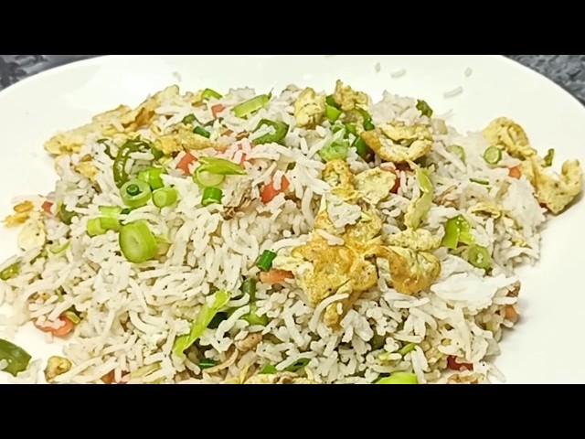 Restaurant Style Chicken Fried Rice Recipe By Tooba Cooks and Talks