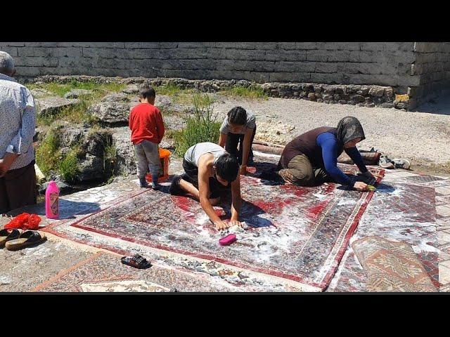 sular çekildiği icin 5 yıldır gidemiyorduk️çok şükür bu sene Kaya gölüne gittik halıları yukadık