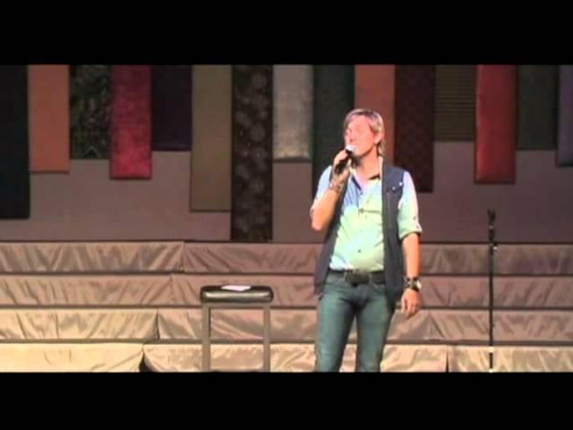 LGBT Christian Artist Justin Ryan gives an Altar Call and sings "What If They Knew"