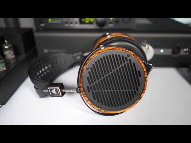 Audeze LCD-3 Review | Weirdly Placed