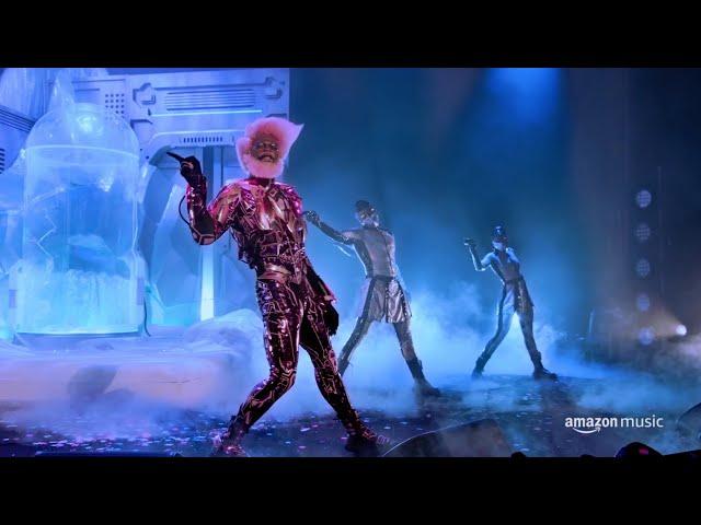 Lil Nas X - HOLIDAY (Amazon Music Performance)