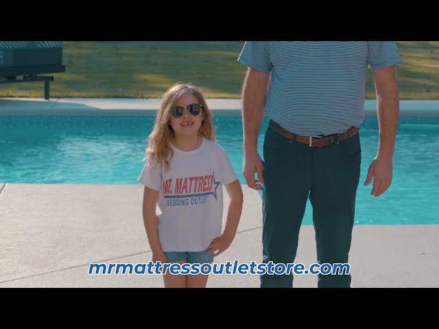 Mr. Mattress Crestview -  Poolside