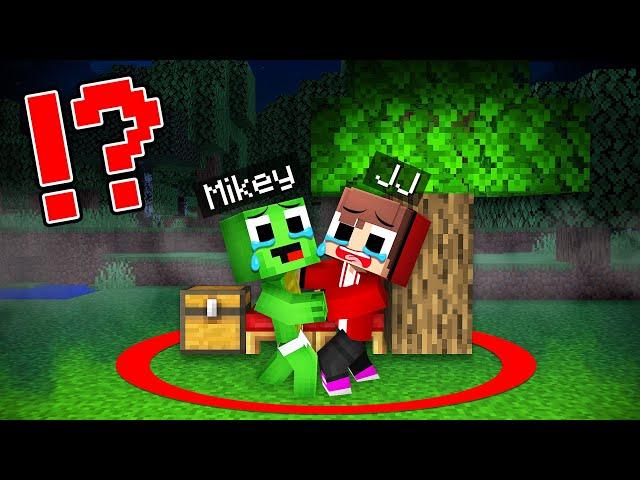 Baby Mikey and JJ Can't Leave This Circle At Night in Minecraft! (Maizen)