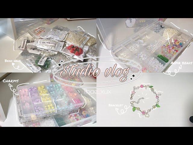 Studio vlog 01 *ੈ‧₊˚| Asmr bead unboxing + how to make a jewelry bracelet .*