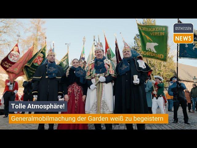 FULDA: Trotz tiefer Temperaturen Tolle Atmosphäre: Generalmobilmachung der Garden weiß zu begeistern