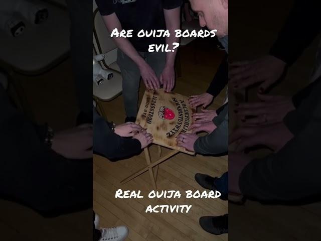 Ouija Board in a haunted house #hauntedhouse #paranormal #ouijaboard