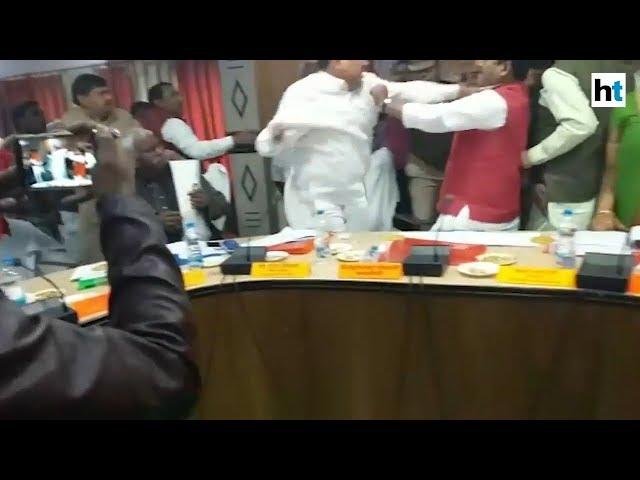 Watch: BJP MLA, MP thrash each other with shoes, slaps during a meeting in UP