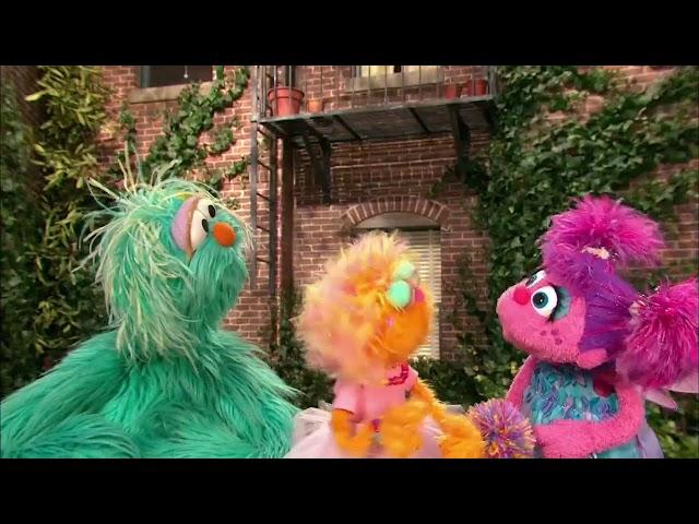 Sesame Street: Find That Habitat--Camel