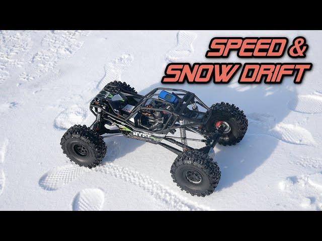 Axial Ryft Speedtest 3s & 4s und driften im Schnee [German]