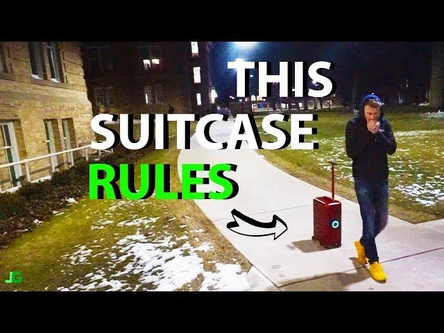 Cowarobot r1 Unboxing - This Suitcase FOLLOWS You!